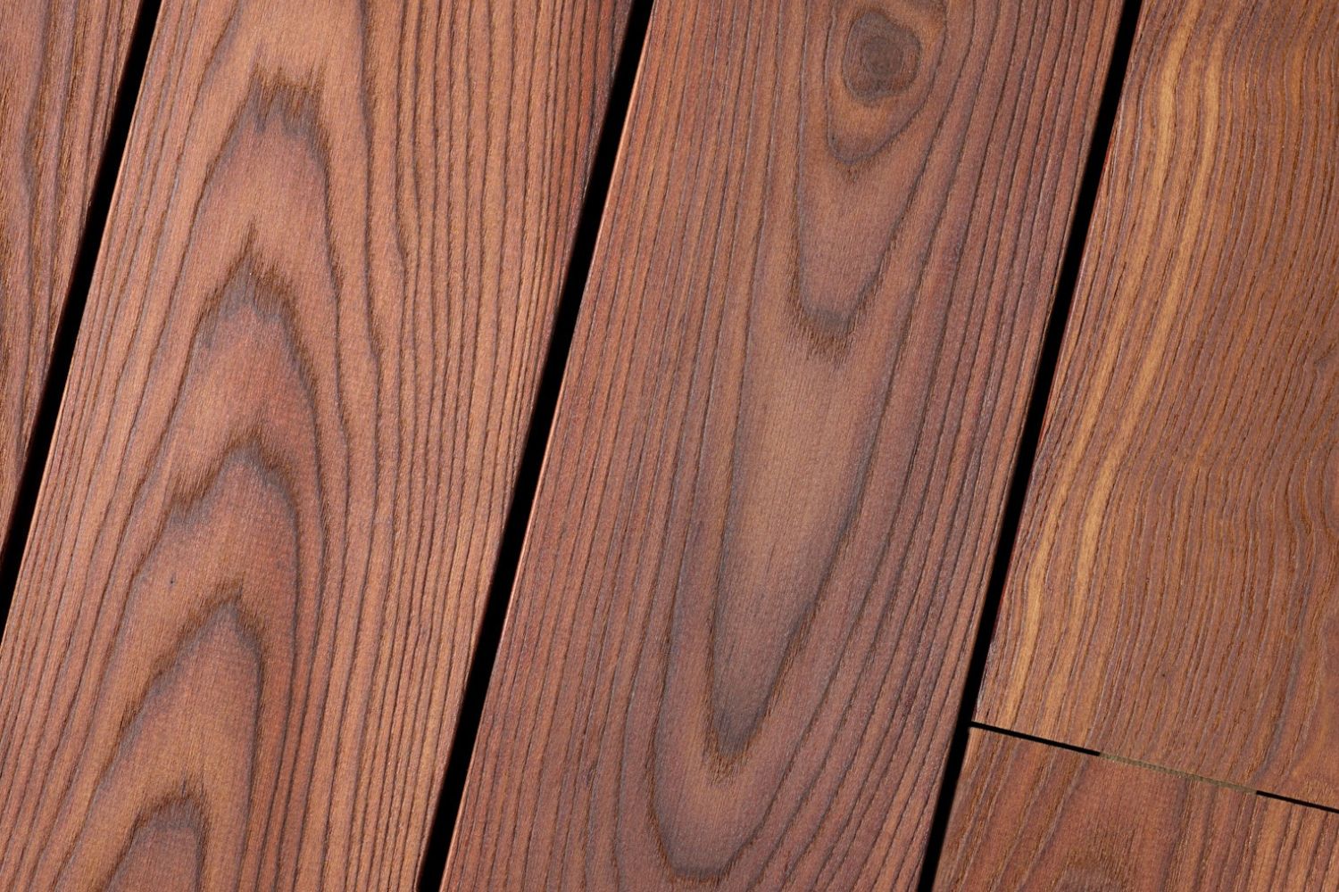 Holzterrasse aus TMT Esche