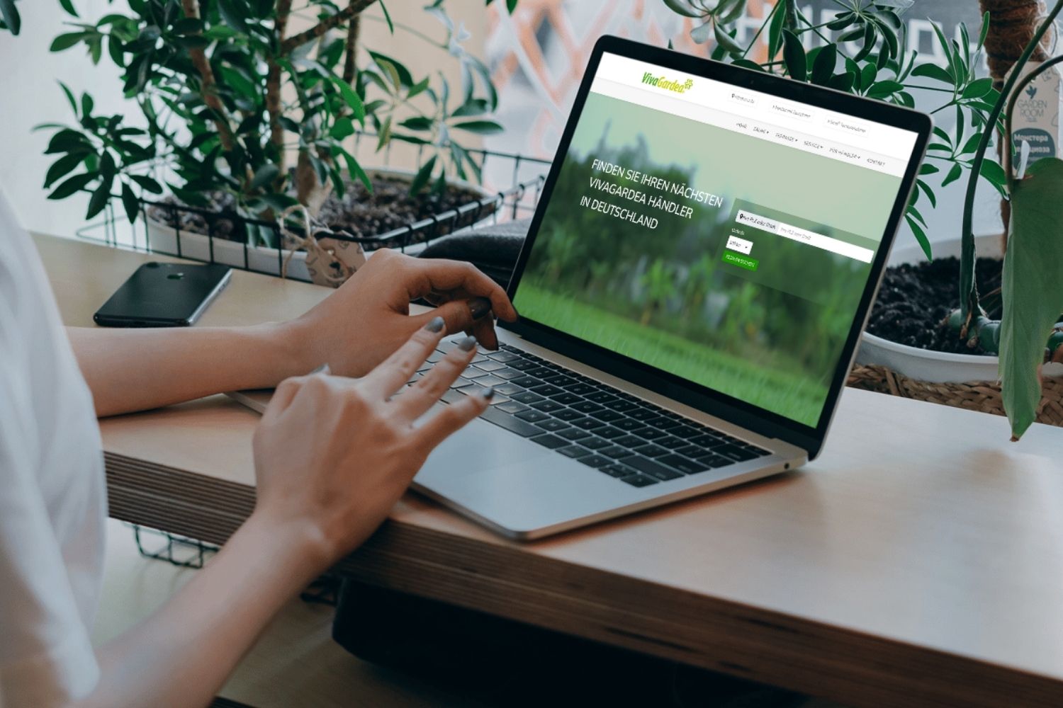 Eintrag ins Händlerverzeichnis am Laptop