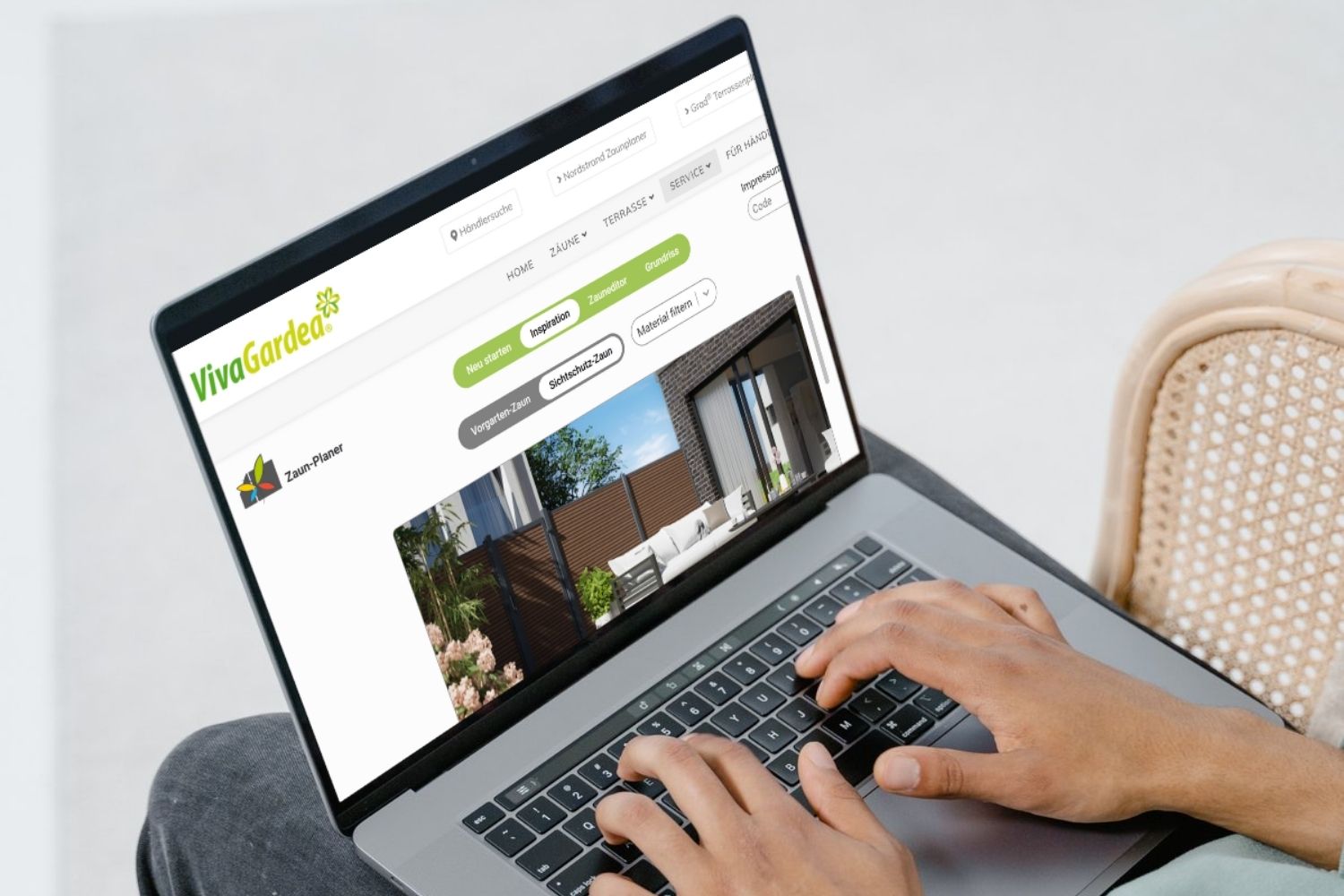Laptop mit Traumgarten Zaunplaner